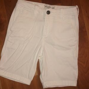 Worn Once! Abercrombie White Shorts. Boys 9/10